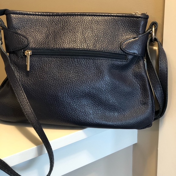 I MEDICI FIRENZE  ITALIAN LEATHER CROSS-BAG - Picture 3 of 9